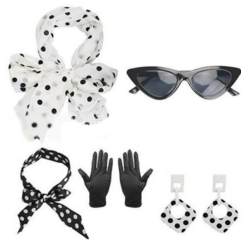 5-delige set dameskostuums uit - Women'S Accessories In The 1950S recensie en prijs