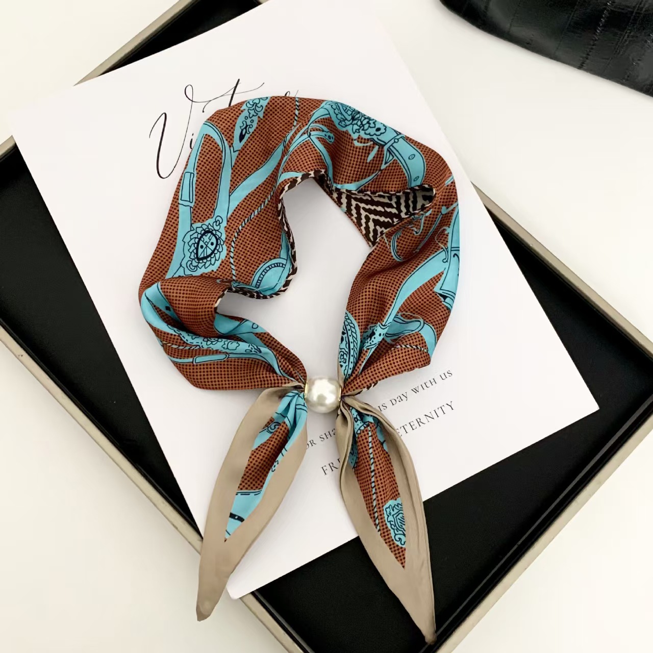 Koreaanse stijl elegante parel - Silk Scarf Square recensie en prijs