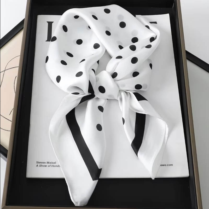 Luxe Dame Haar Dot Sjaal Vrouw - Silk Scarf Square recensie en prijs