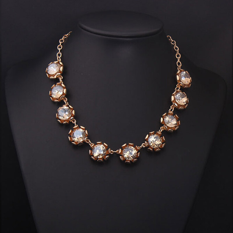 Nieuwe Luxe Kristallen Ketting - Women Accessories Dubai recensie en prijs